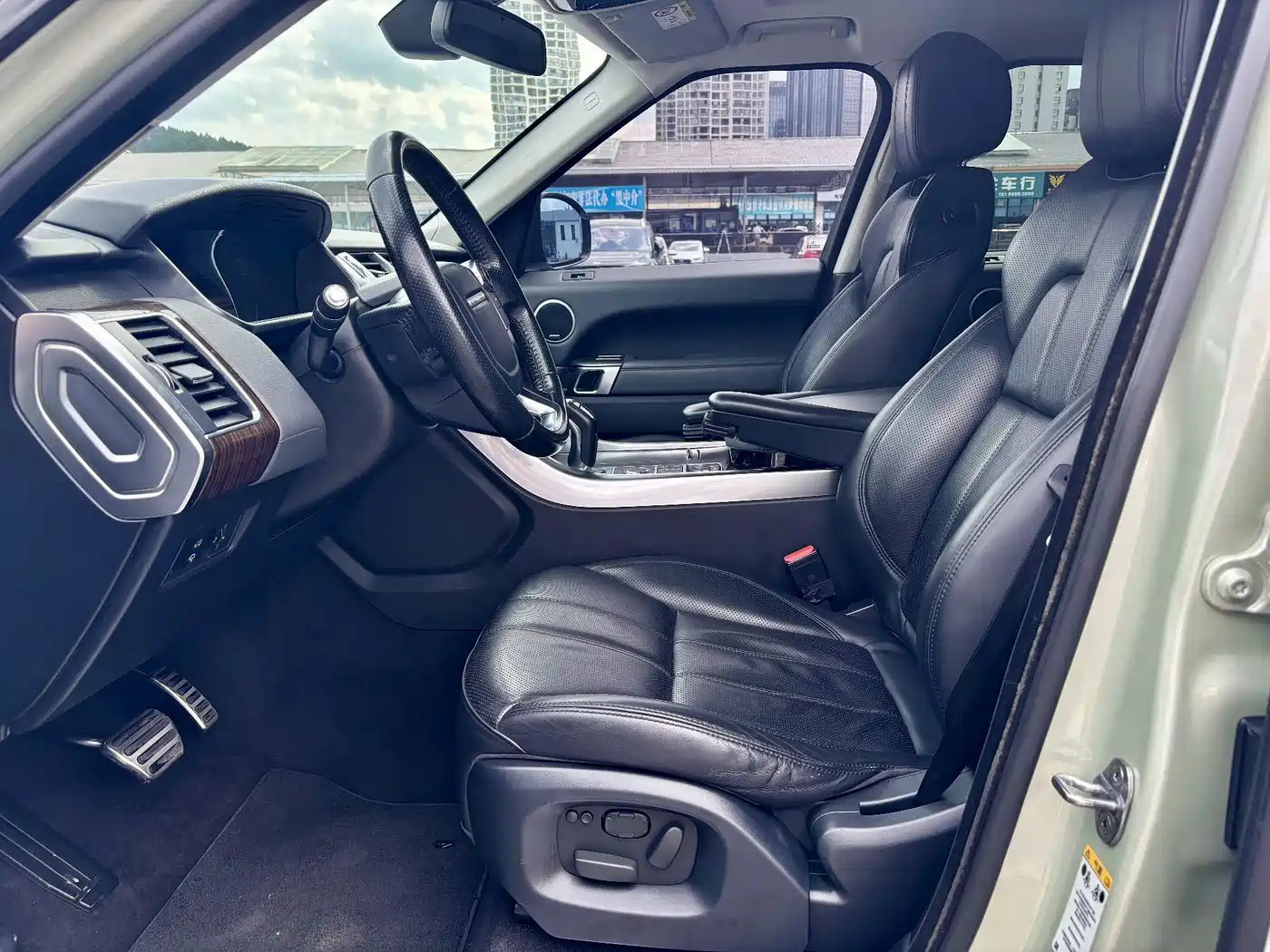 Land Rover Range Rover Sport 2014 3.0 SC V6 HSE DYNAMIC фото 4