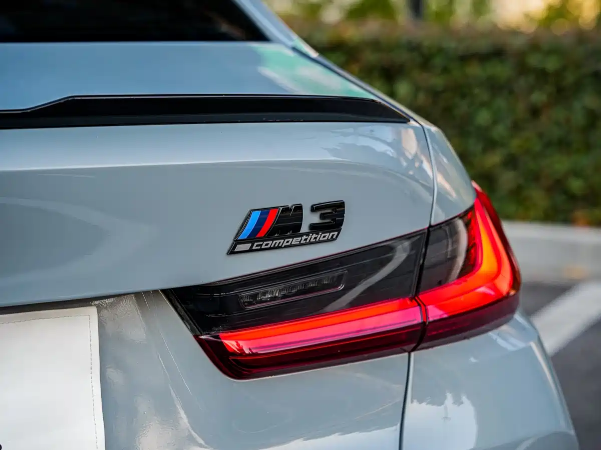BMW M3 2023 M3 Sedan M xDrive Thunder Edition фото 7