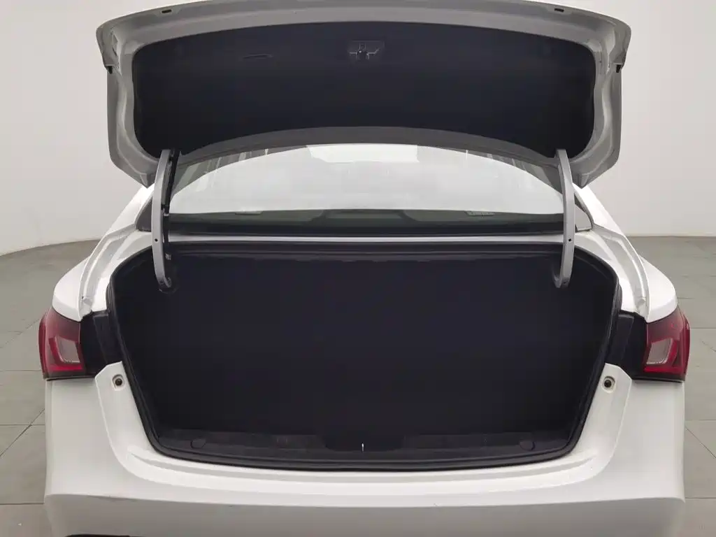 MG GT 2015 2015 1.5T Manual Trend Edition