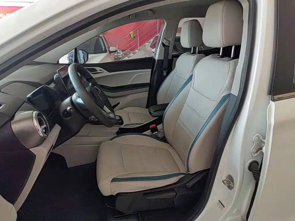 BYD Yuan Pro 2024 2023 401KM Luxury