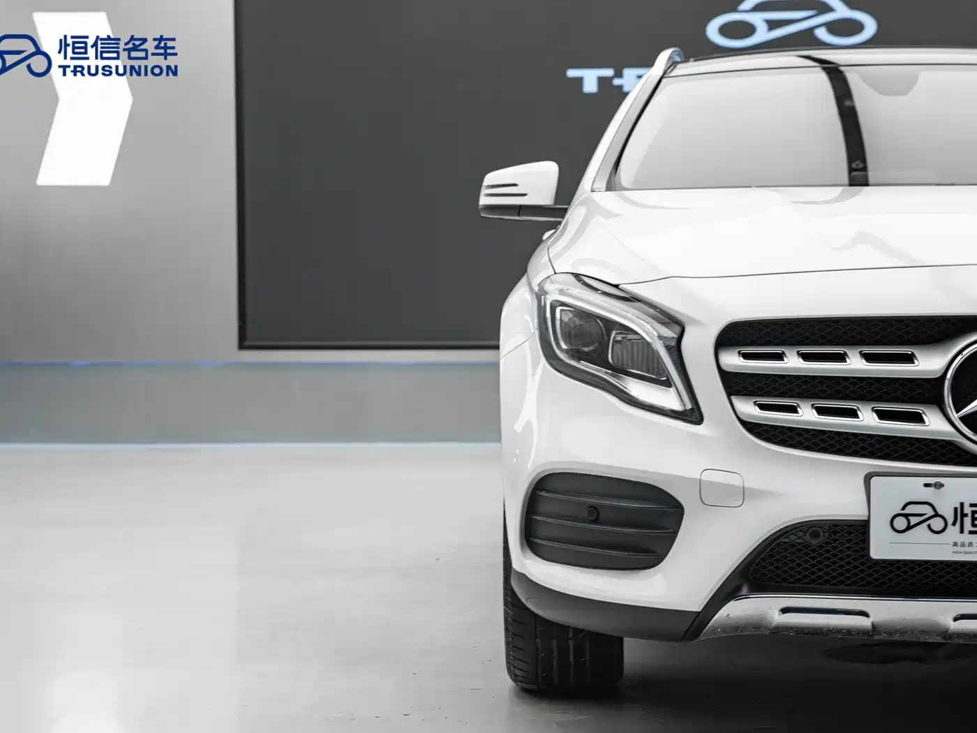 Mercedes-Benz GLA 2018 GLA 200 Fashion фото 8