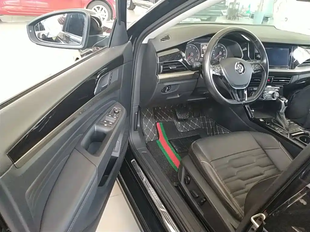 Volkswagen Passat 2019 330TSI Elite Version China VI фото 16