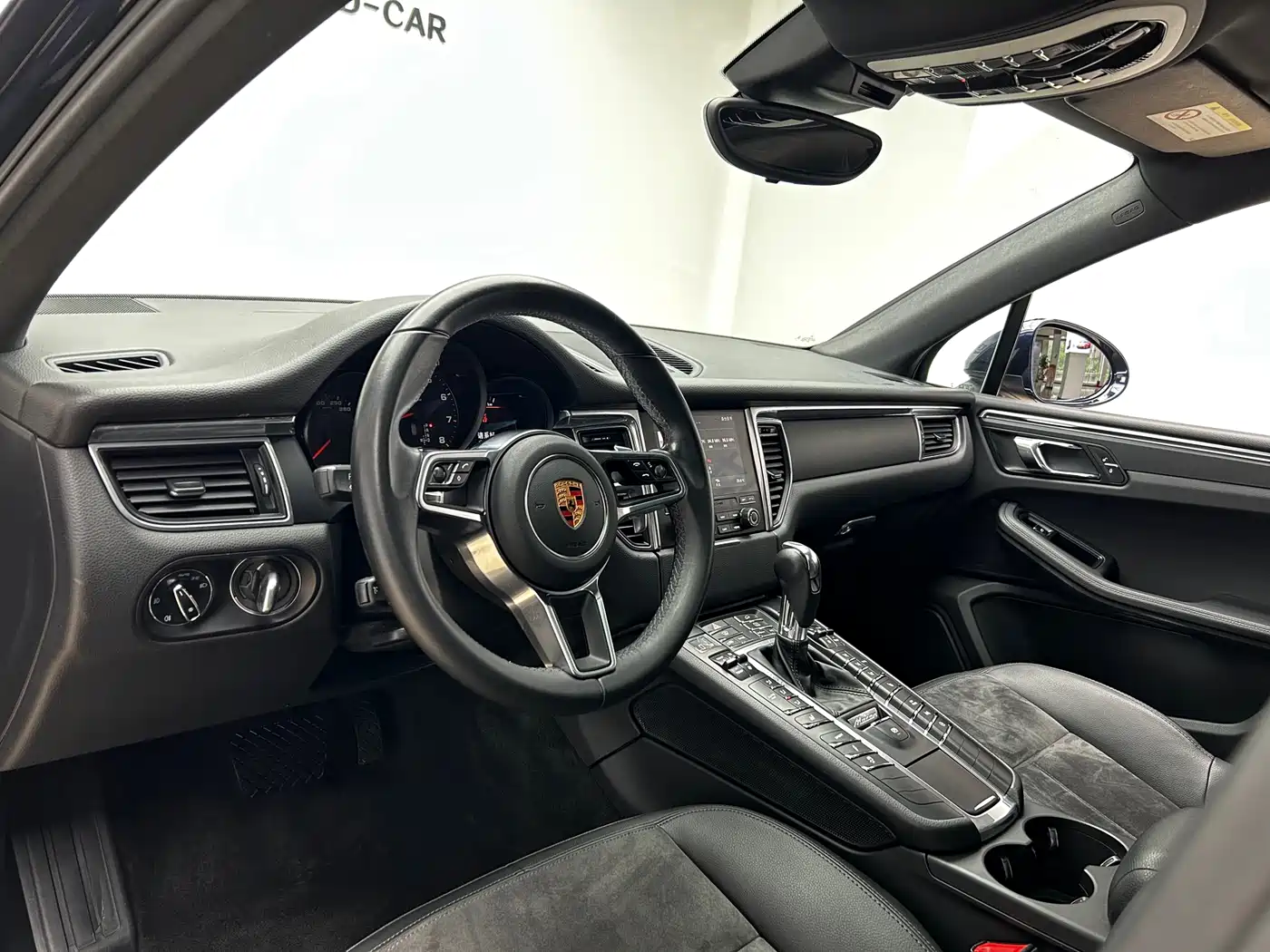Porsche Macan 2017 Macan 2.0T фото 6
