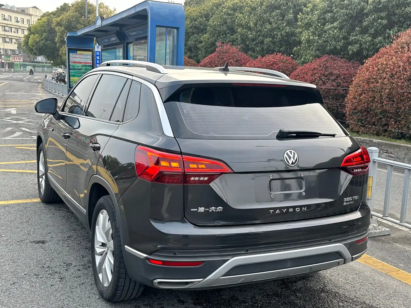 Volkswagen Tayron 2021 380TSI 4WD Luxury Smart Connect Pro фото 4