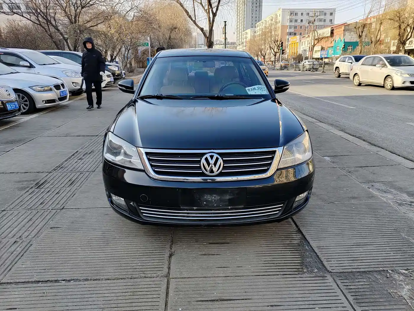 Volkswagen Passat Lingyu 2009 2.0L MFI Automatic Premium фото 3