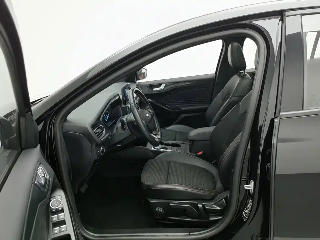 Ford Focus, миниатюра 10
