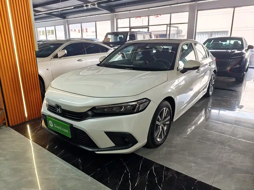 Фото 2 - Honda Civic