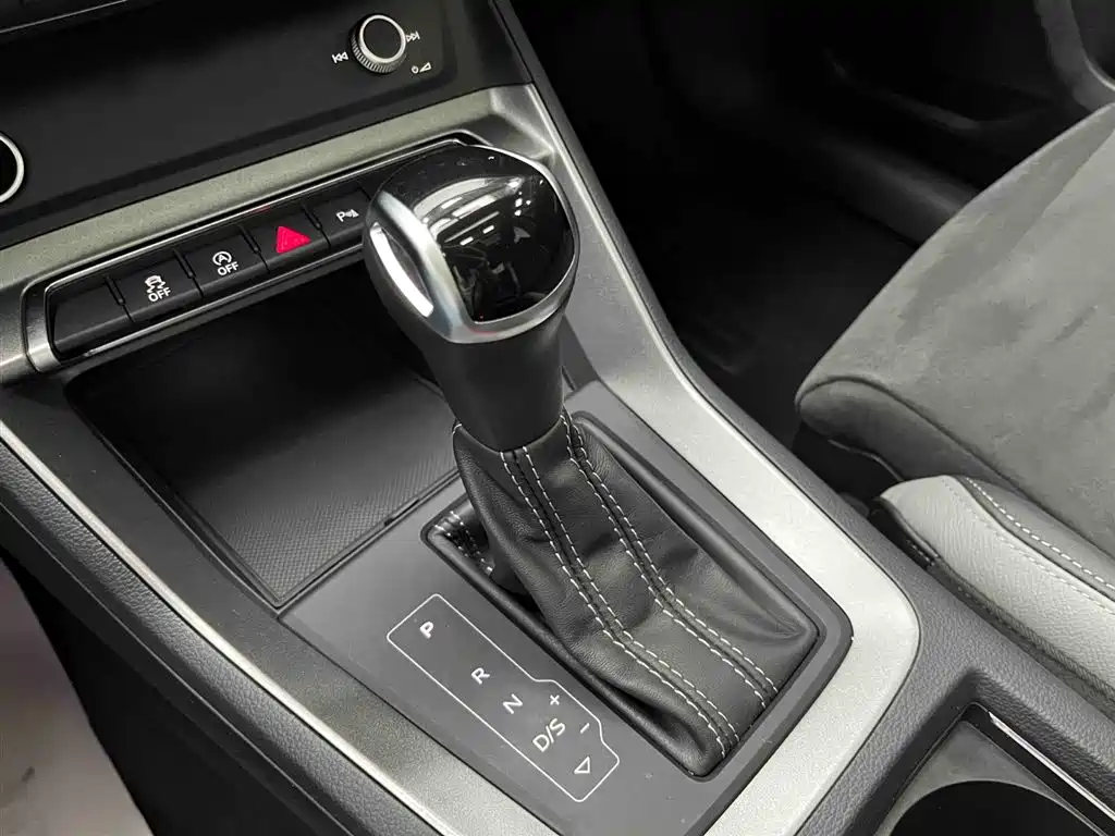 Audi Q3 2022 35 TFSI Fashion Dynamic фото 5