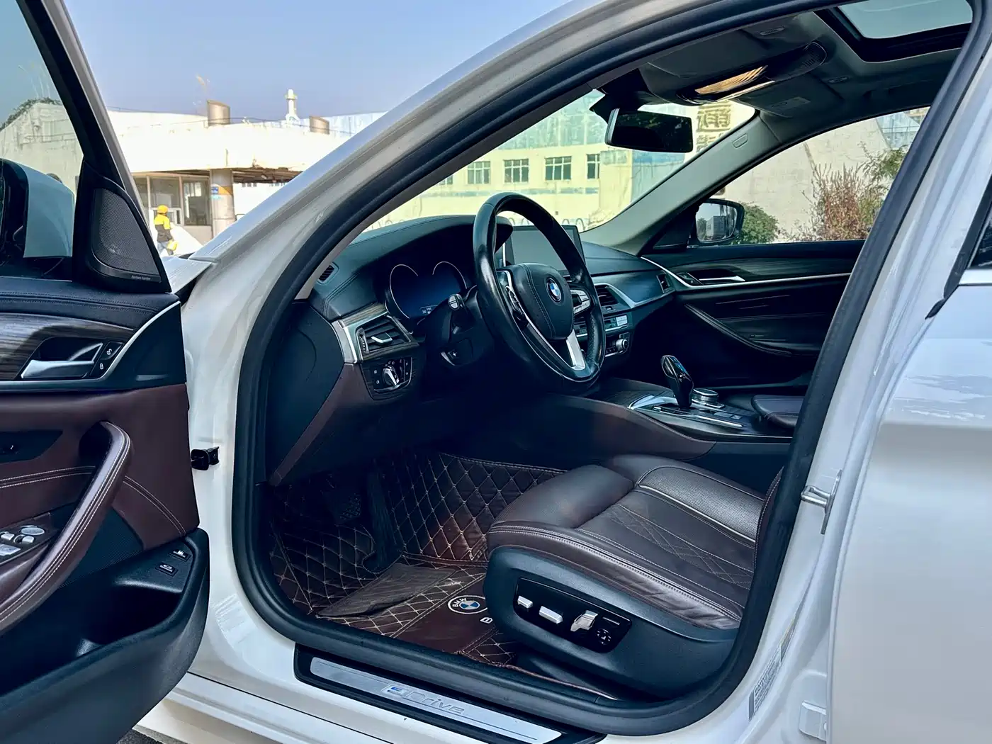 BMW 5 SERIES NEW ENERGY