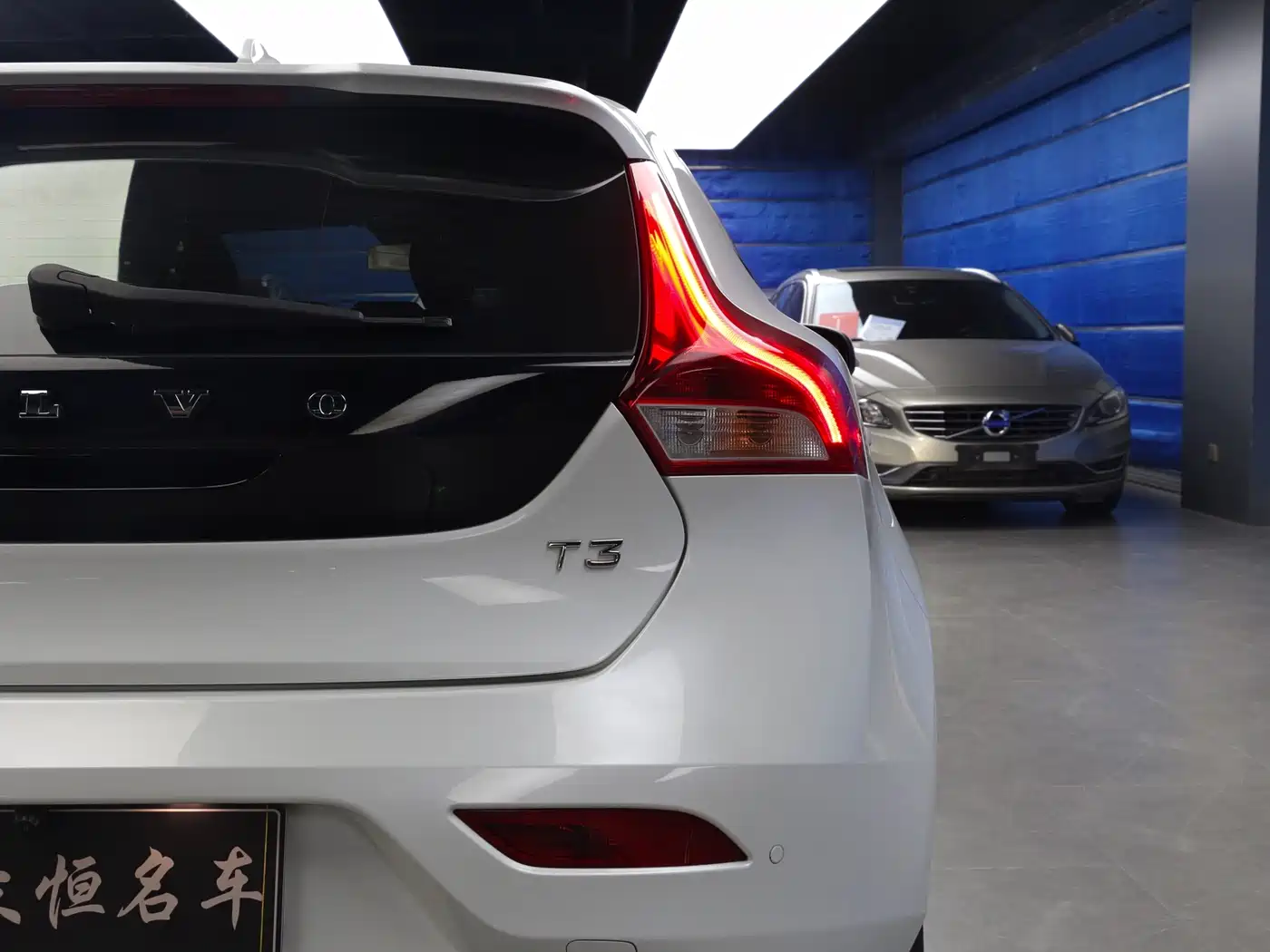 Volvo V40 2019 2018 T3 Inscription Edition