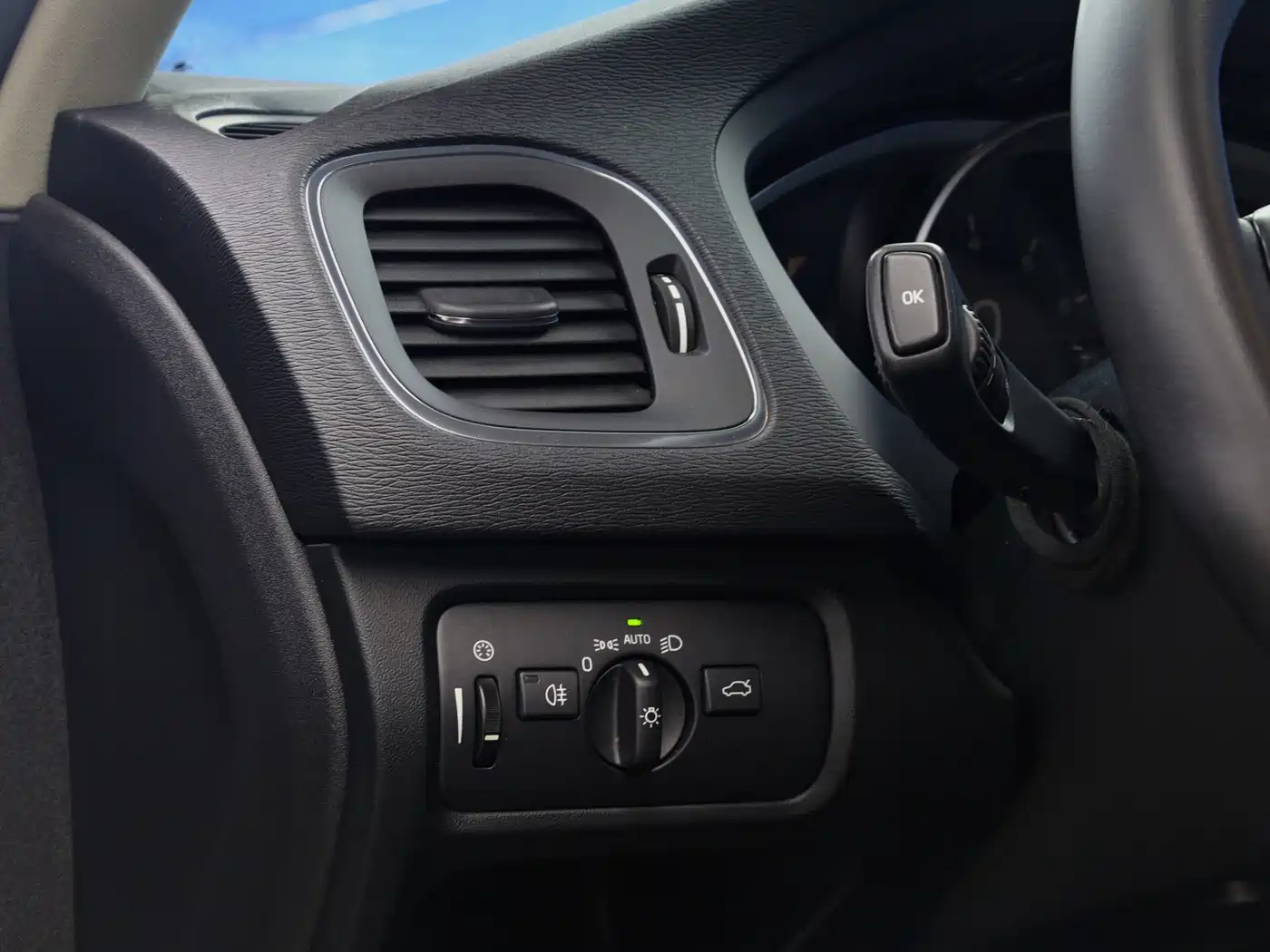 Volvo V40 2019 2018 T3 Inscription Edition