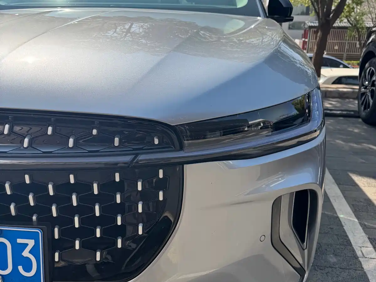 Lincoln Nautilus 2025 2025 2.0T AWD Prestige Hybrid