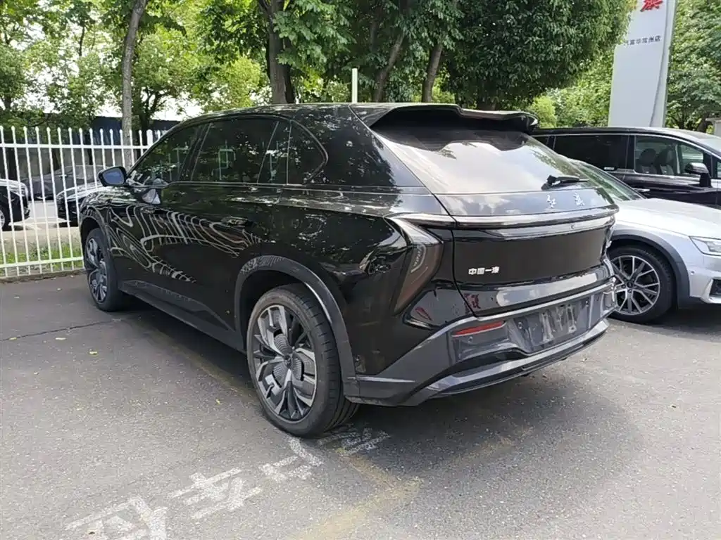 Hongqi Tian Gong 08 2025 680 Ultra AWD фото 5