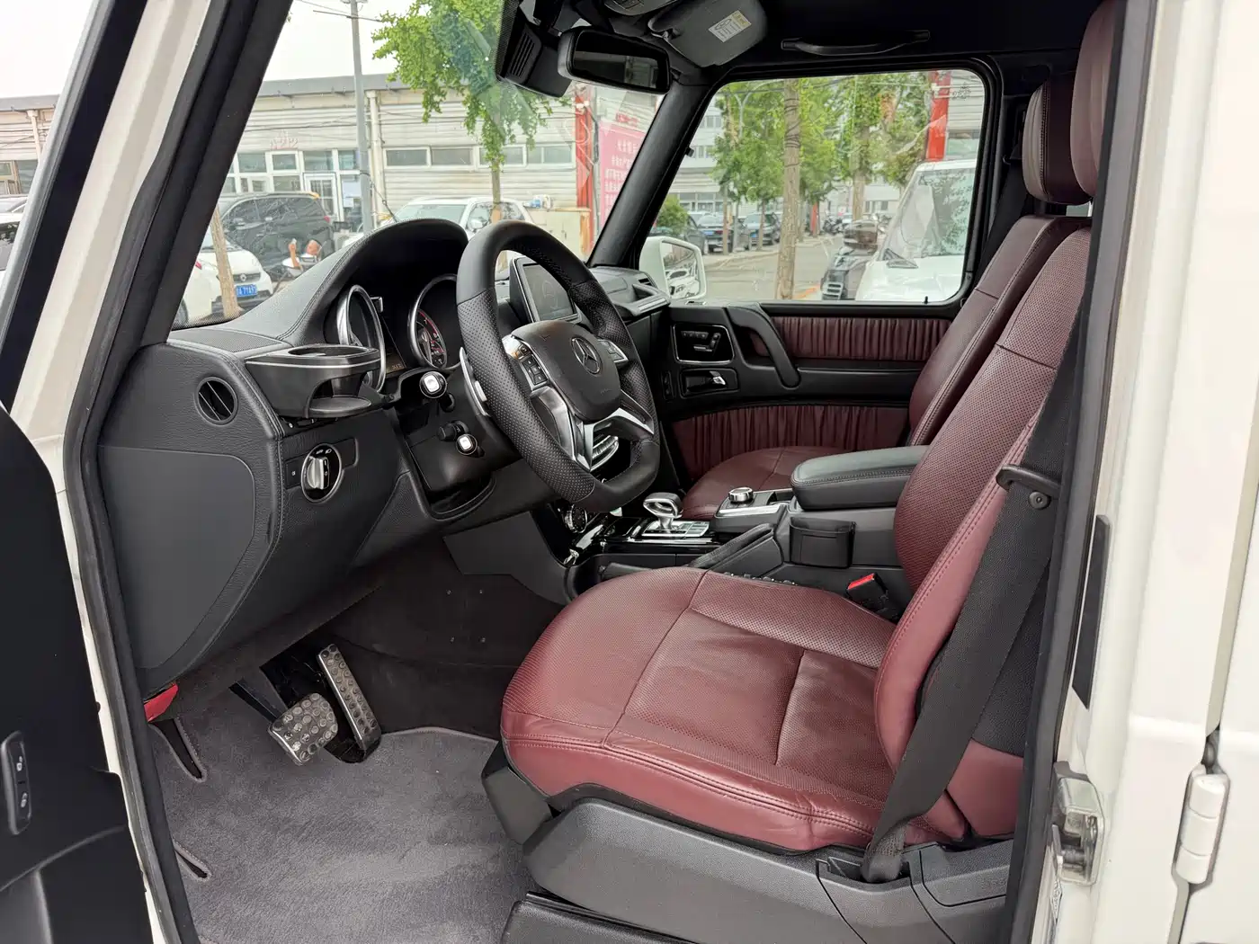 Mercedes-Benz G-Class AMG 2013 AMG G 63 фото 5