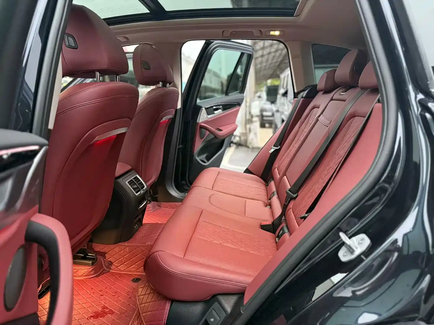 BMW iX3 2025 2024 Leading Edition
