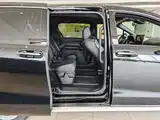 Фото 13 - Toyota Granvia
