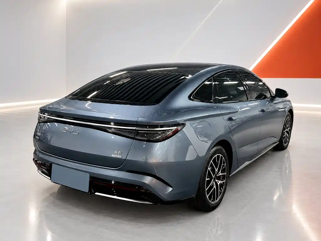 BYD Seal 2024 2024 Glory Edition DM-i 1.5L 121km Prestige