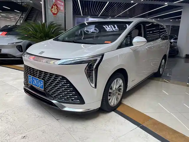 Similar car