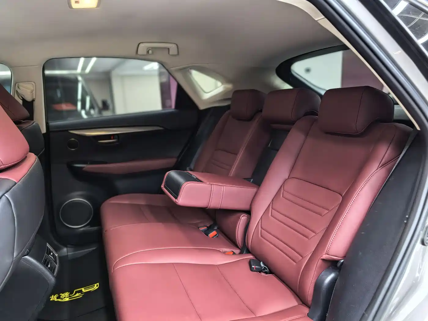 Lexus NX 2017 200 FWD Sharp Edition фото 26