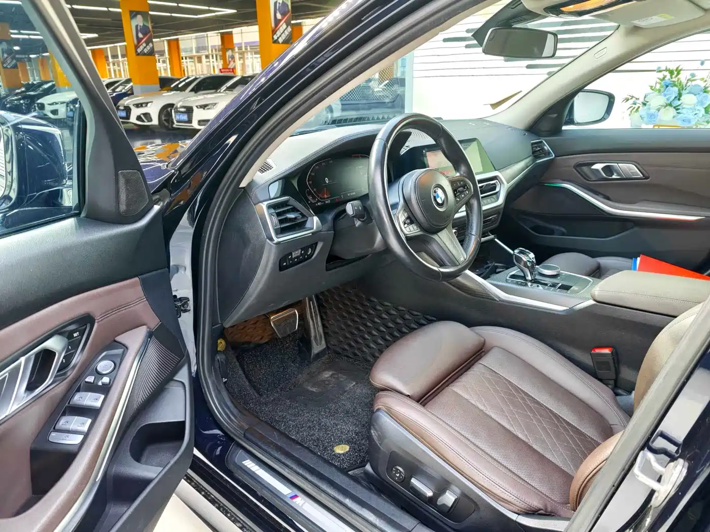 BMW 3 Series 2021 Facelift 325Li M Sport Package фото 5