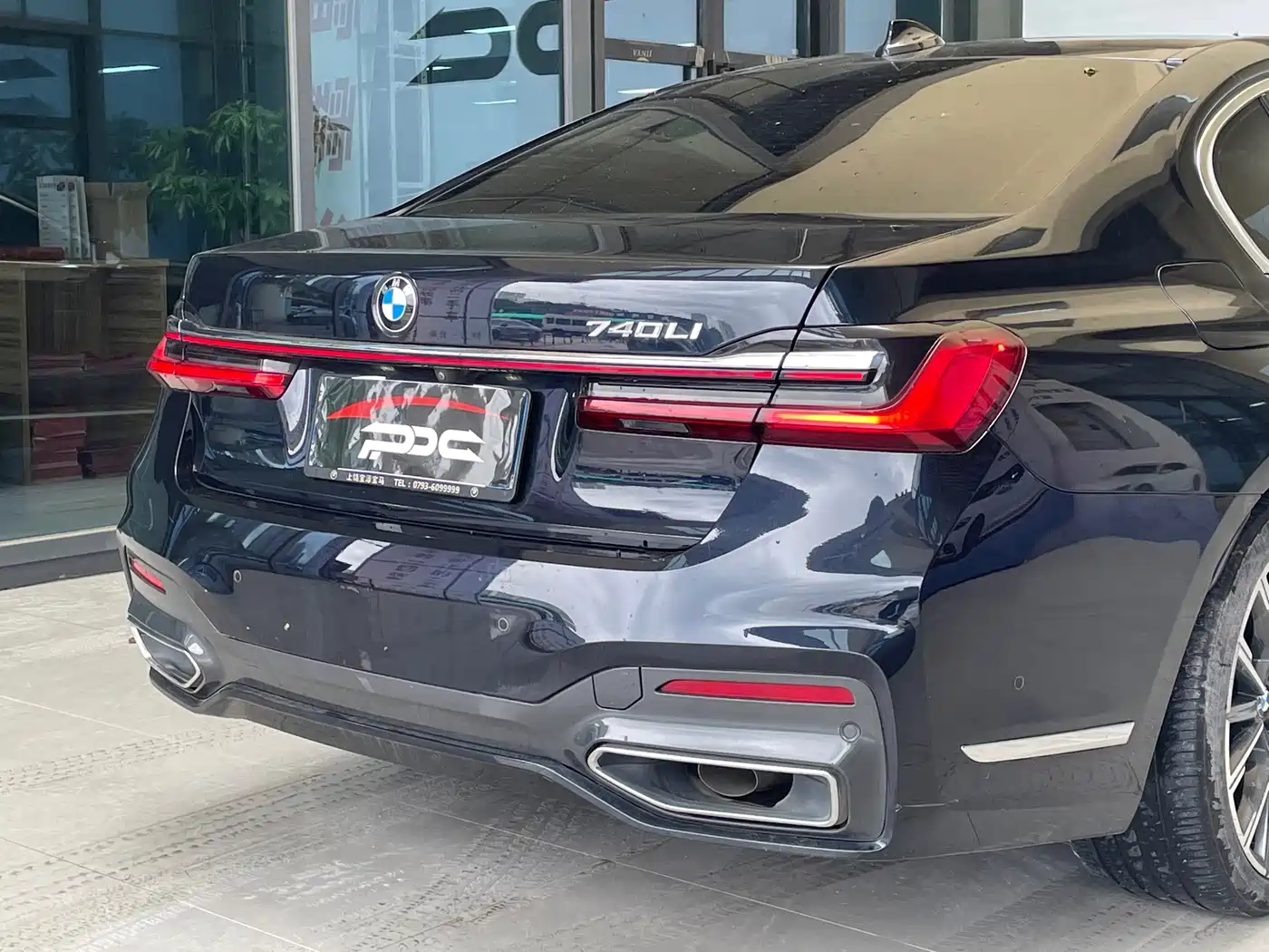 BMW 7 Series 2022 2021 Model 740Li Leading M Sport Package