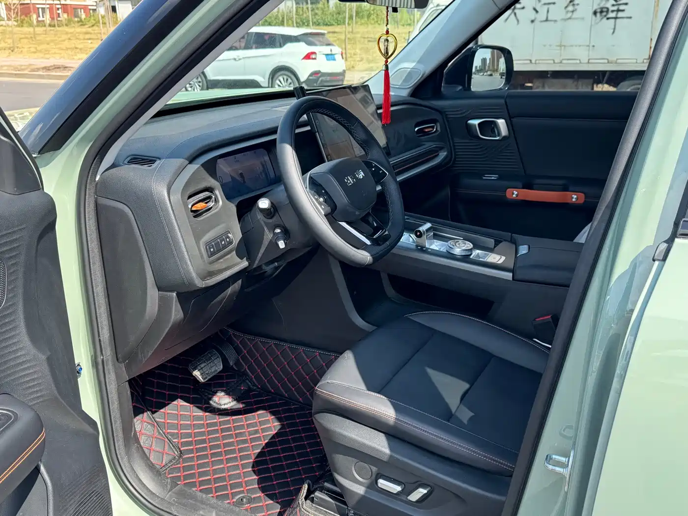 BAIC ORV Beijing Off-Road BJ30 2026 2026 Traveller 1.5T Hybrid Standard Edition