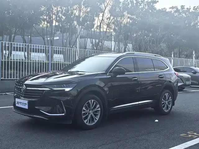 Buick Envision Plus 2023