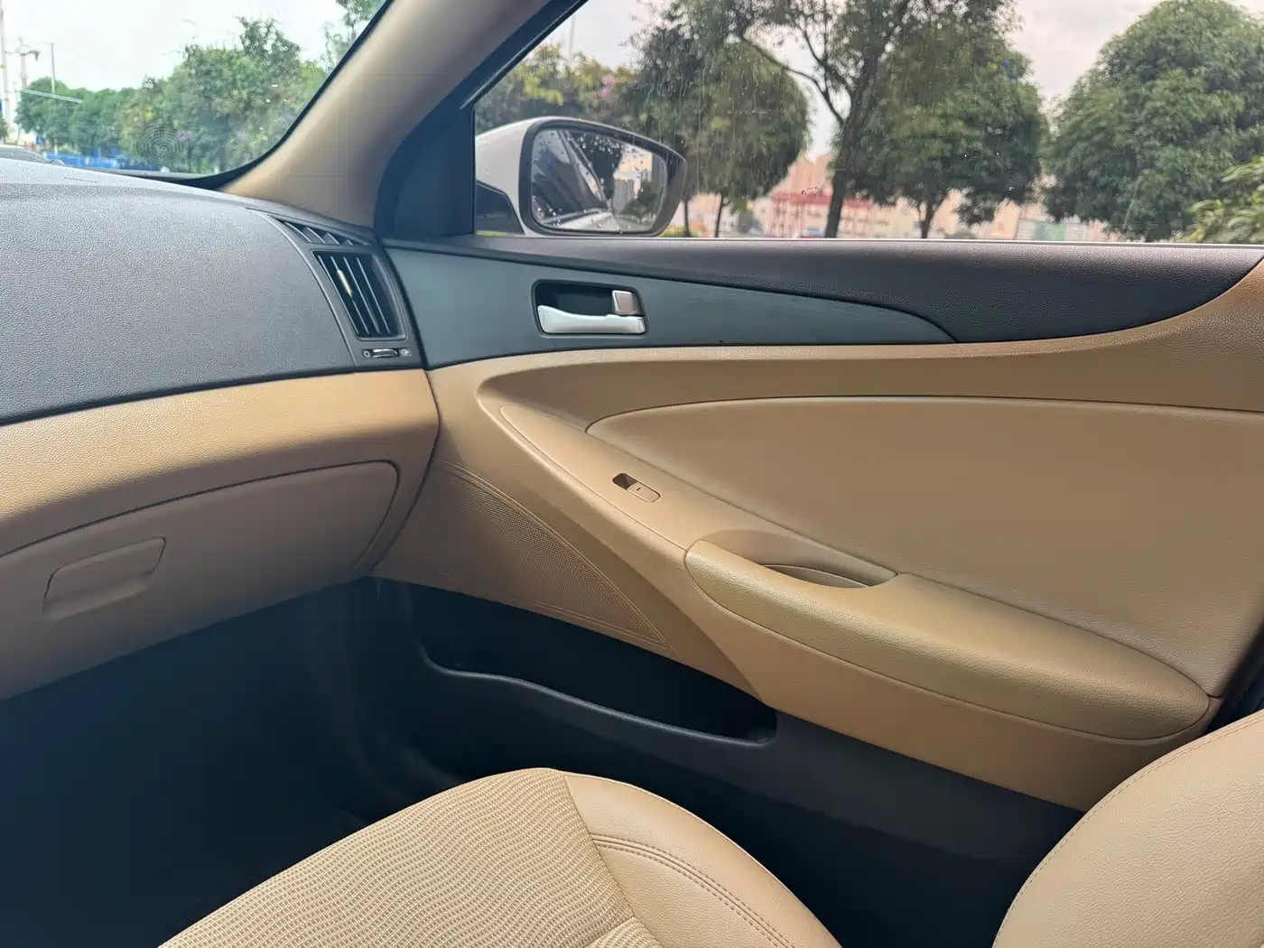 Hyundai Sonata 2013 2013 2.0L Automatic Fashion Edition