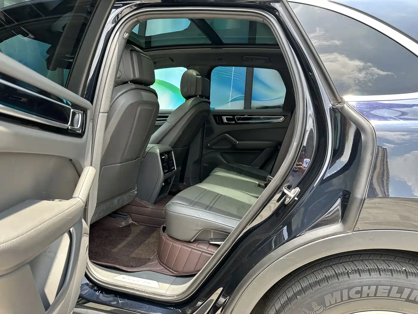 Porsche Cayenne 2018 Cayenne 3.0T фото 18