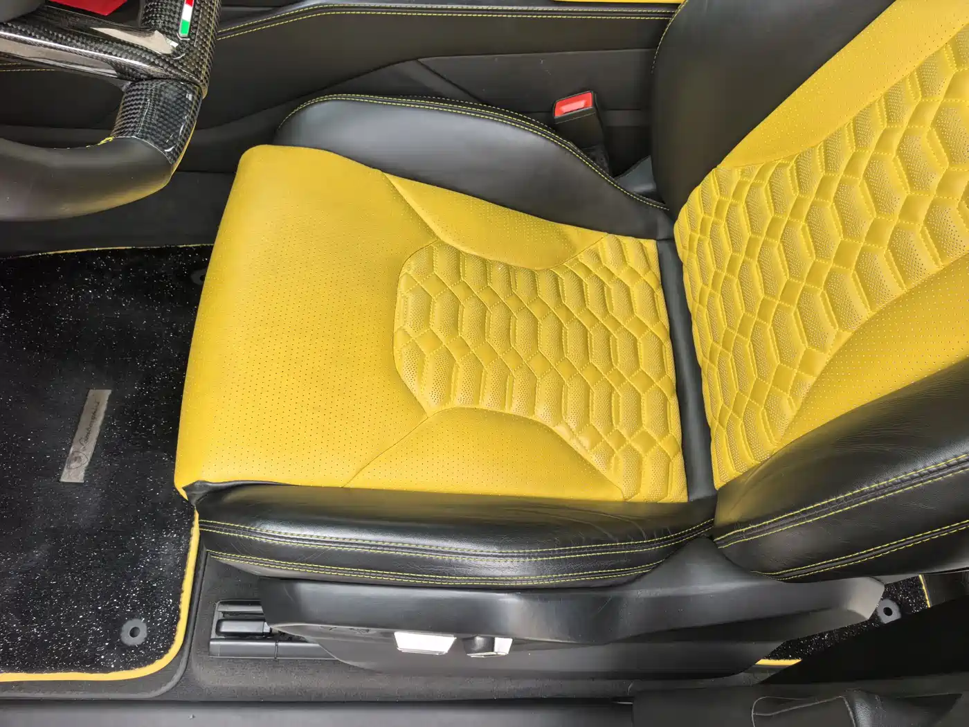 Lamborghini Urus 2018 4.0T V8 фото 7