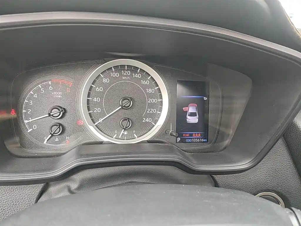 Toyota Corolla 2021 1.2T S-CVT Elite Edition фото 12