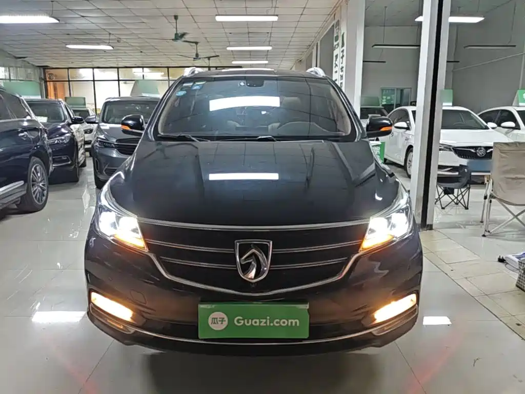Фото 3 - Baojun 730
