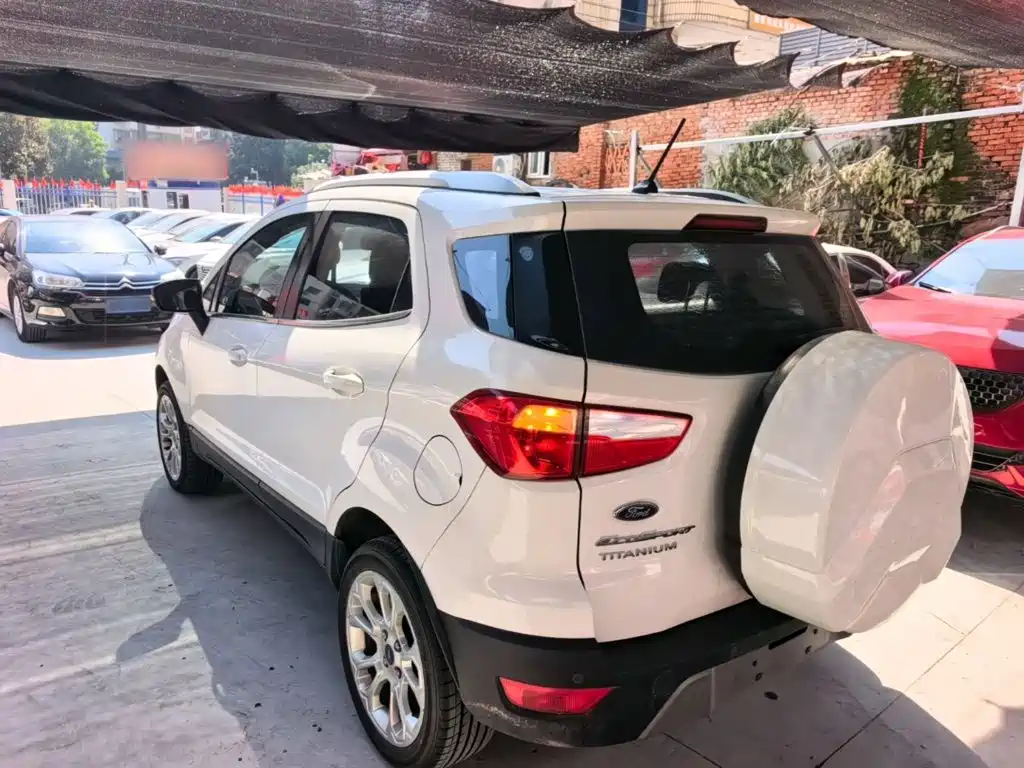 Photo 5 - Ford EcoSport