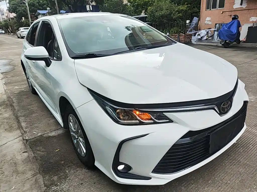 Toyota Corolla 2021 1.2T S-CVT Elite Edition фото 4