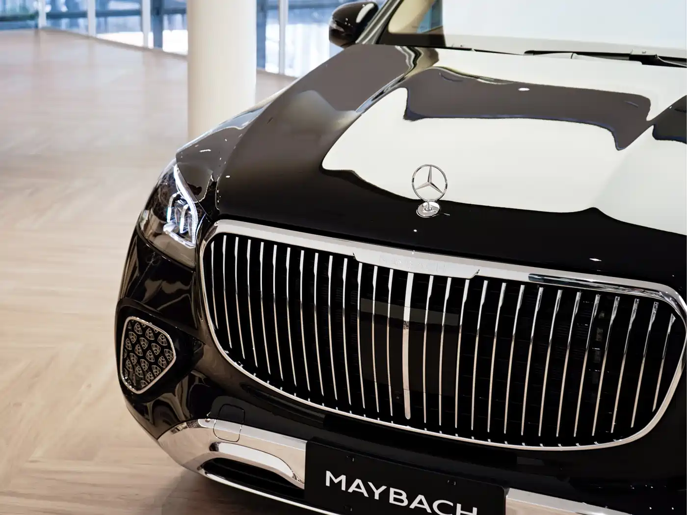 Mercedes-Benz Maybach GLS 2026 GLS 480 4MATIC Liyi Edition фото 7