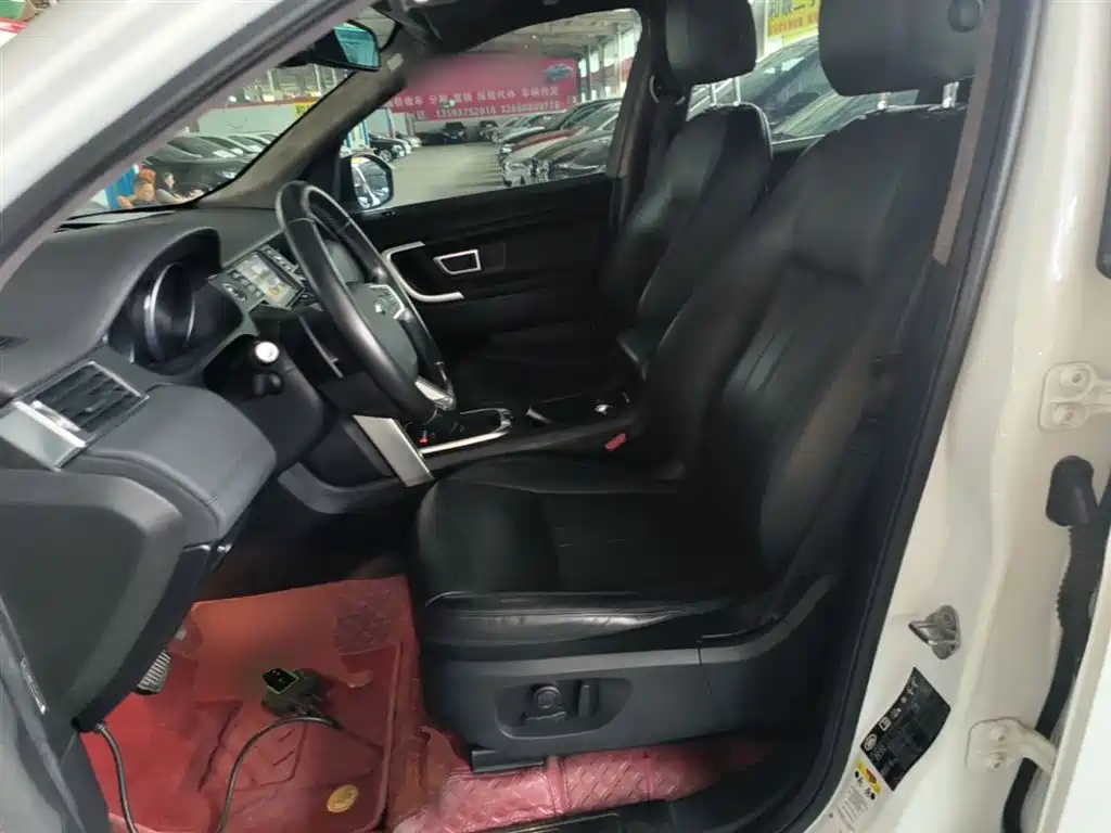 Land Rover Discovery Sport 2019 240PS SE Edition China VI фото 15