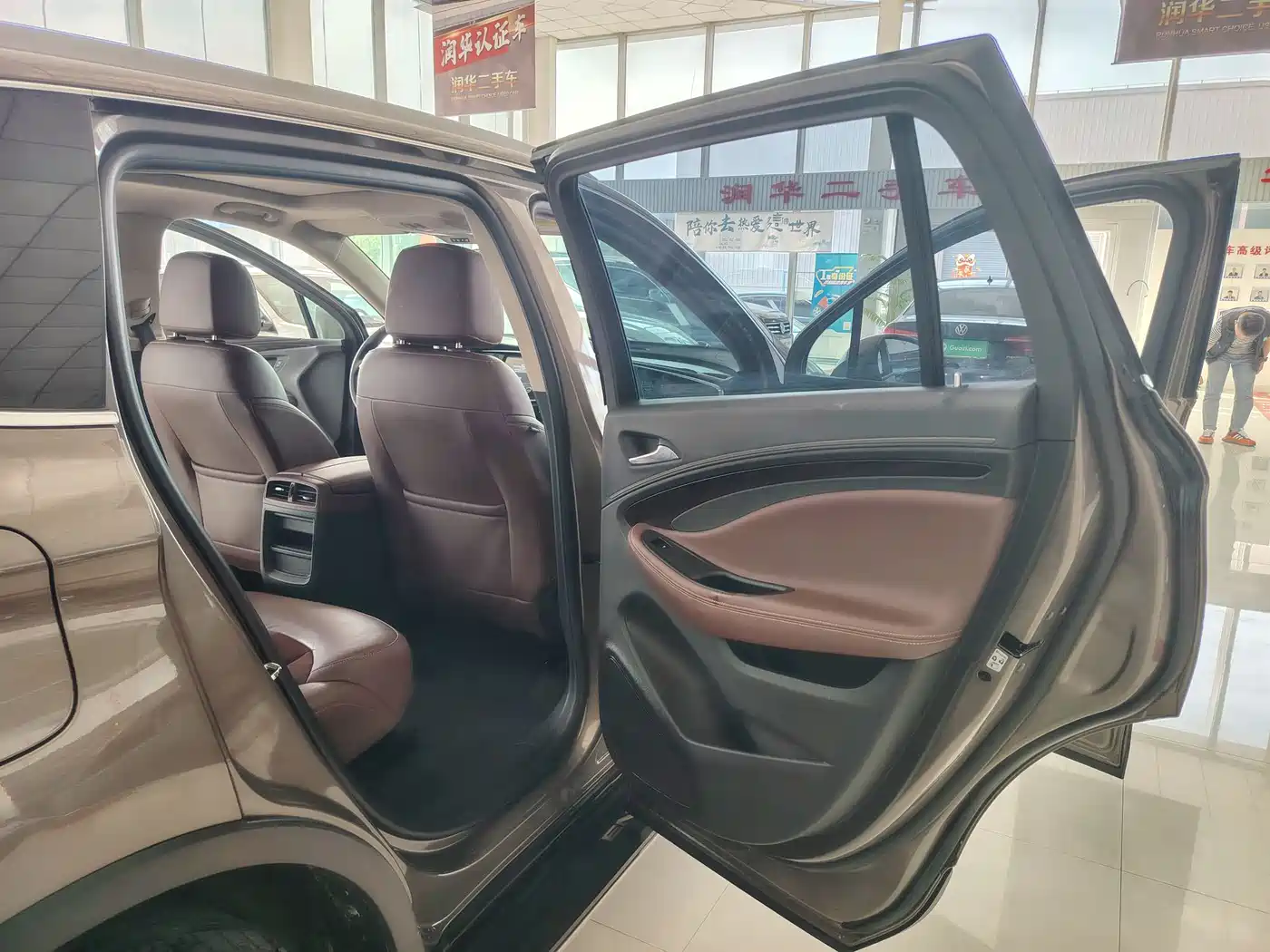 Buick Envision Plus 2017 28T AWD Elite фото 6