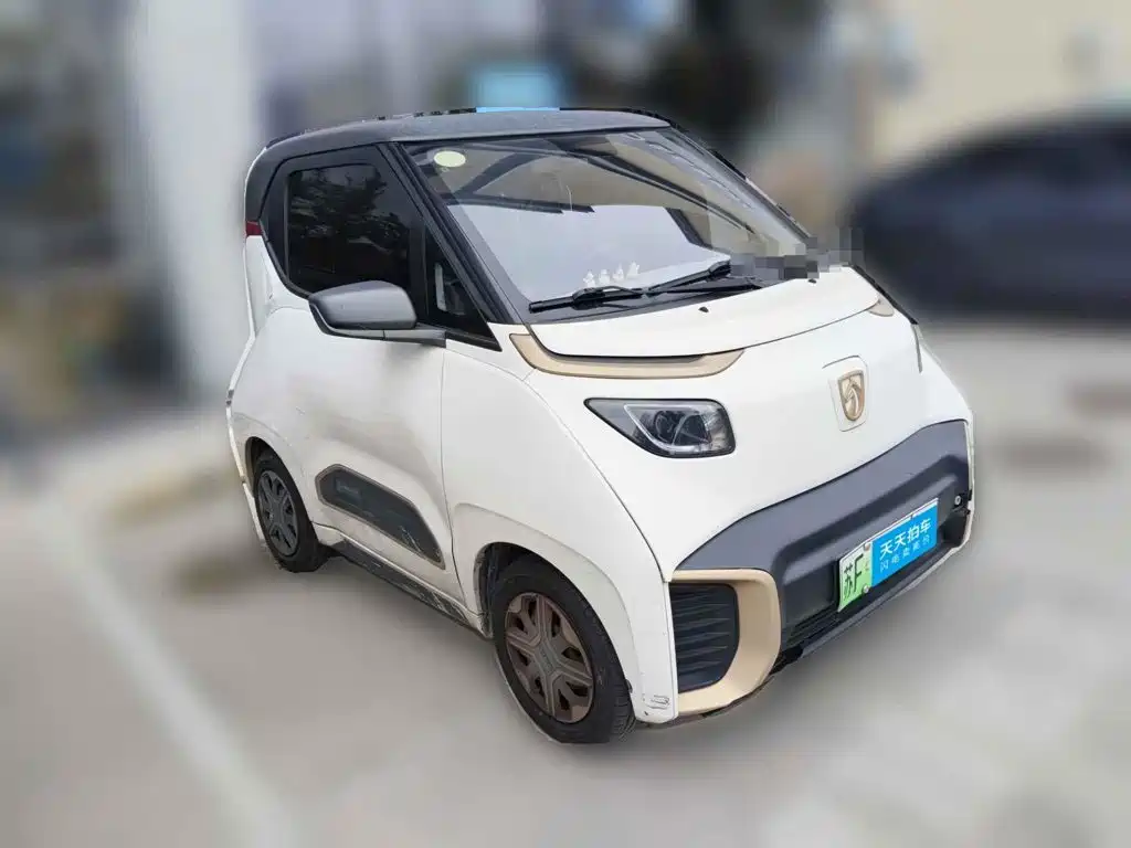 Фото 3 - Baojun E200