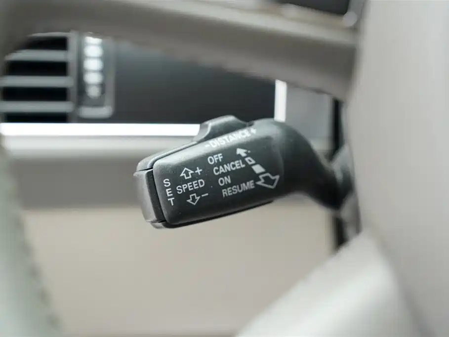 Audi A6L 2011 3.0 TFSI quattro Luxury фото 34