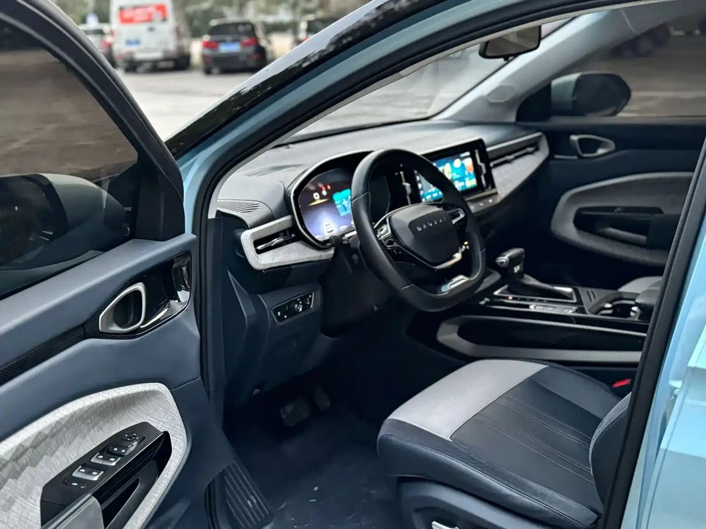 Baojun RM-5 2020 2019 1.5T CVT 24-hour Online Premium 6-seater
