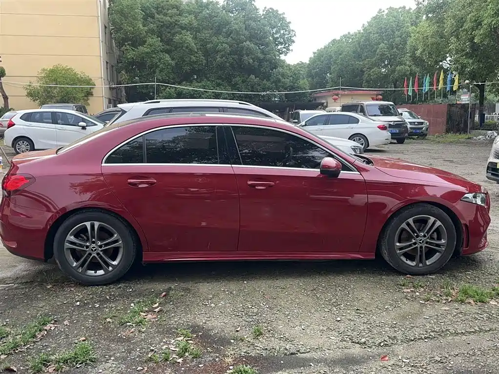 Mercedes-Benz A-Class 2020 Second Facelift A 180 L Sport Sedan фото 8