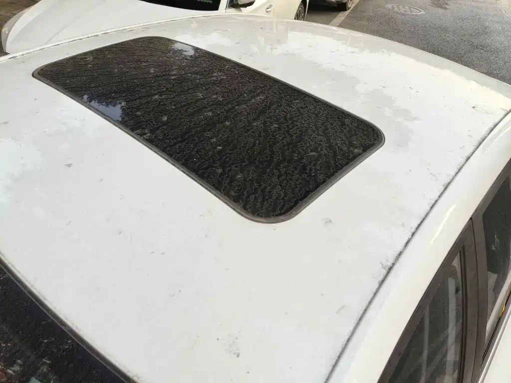 Фото 6 - Roewe i5