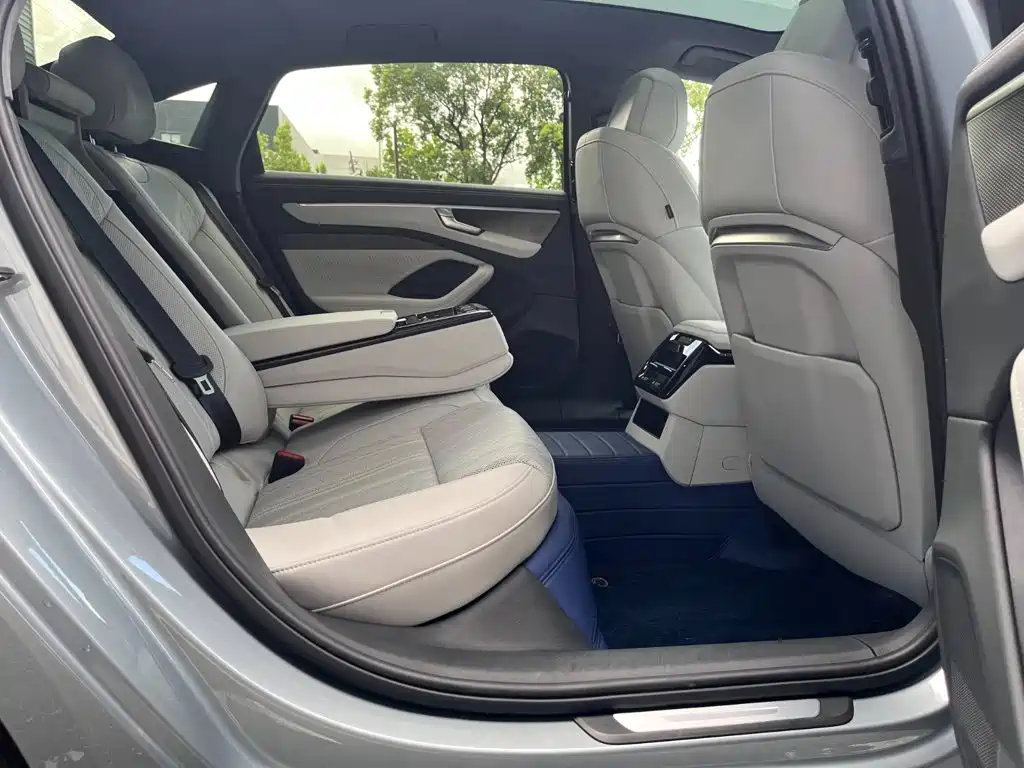 Audi A6L 2026 2026 Model 2.0T High Power Sport Edition