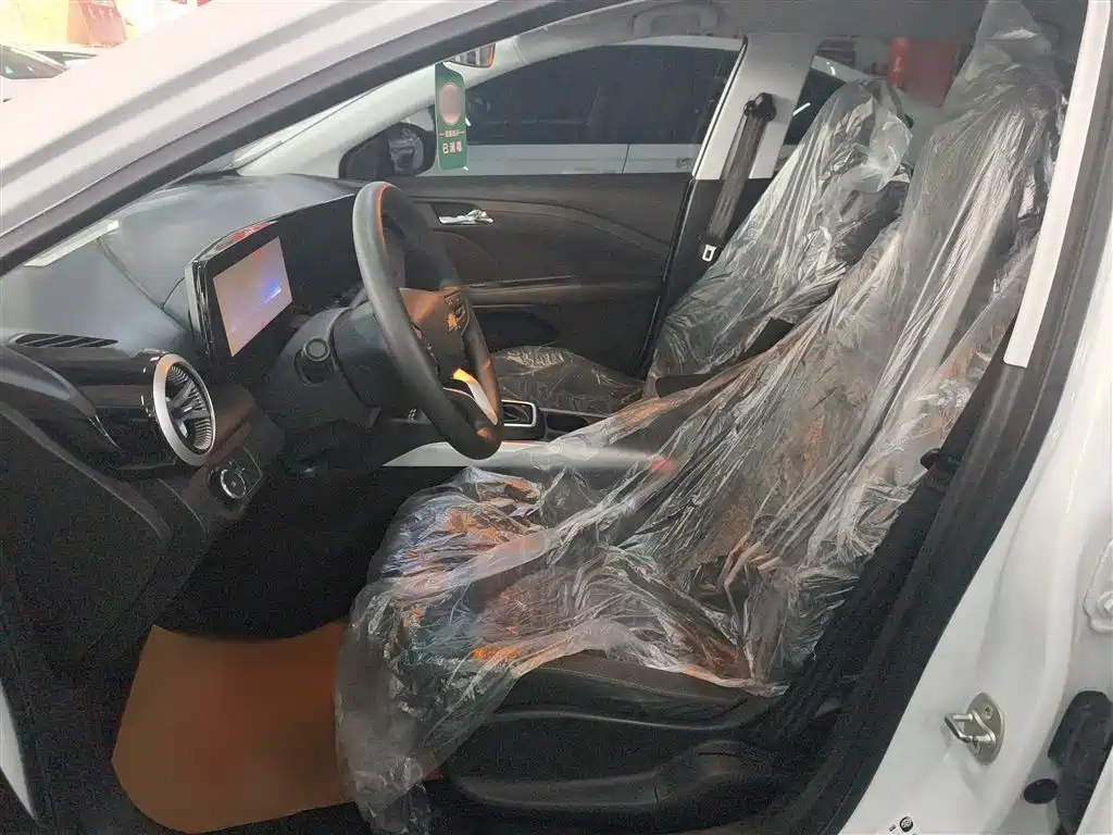 Chevrolet Monza 2023 1.5L DCT Enjoyment Edition фото 7
