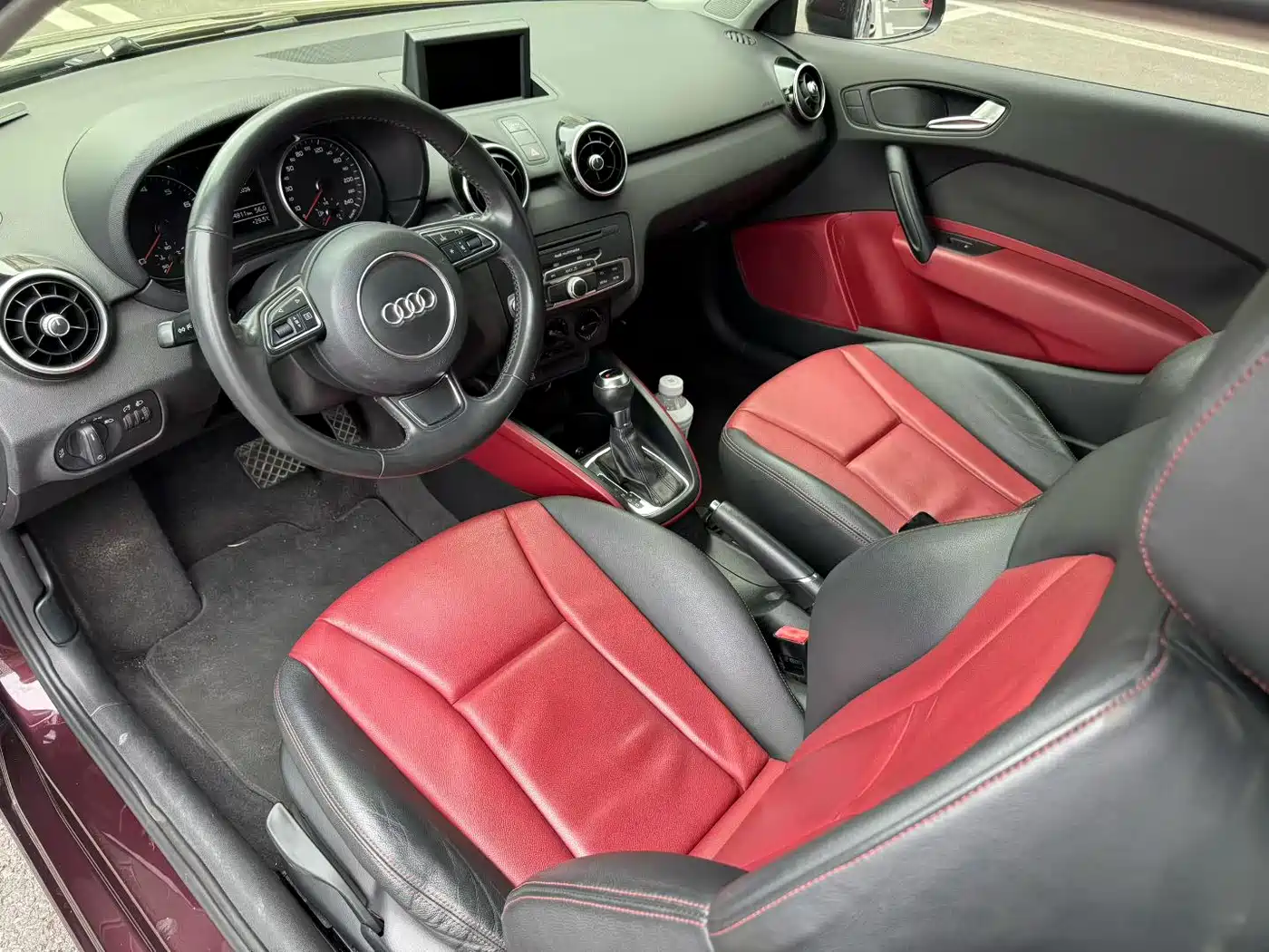 Audi A1 2012 2012 1.4 TFSI Ego