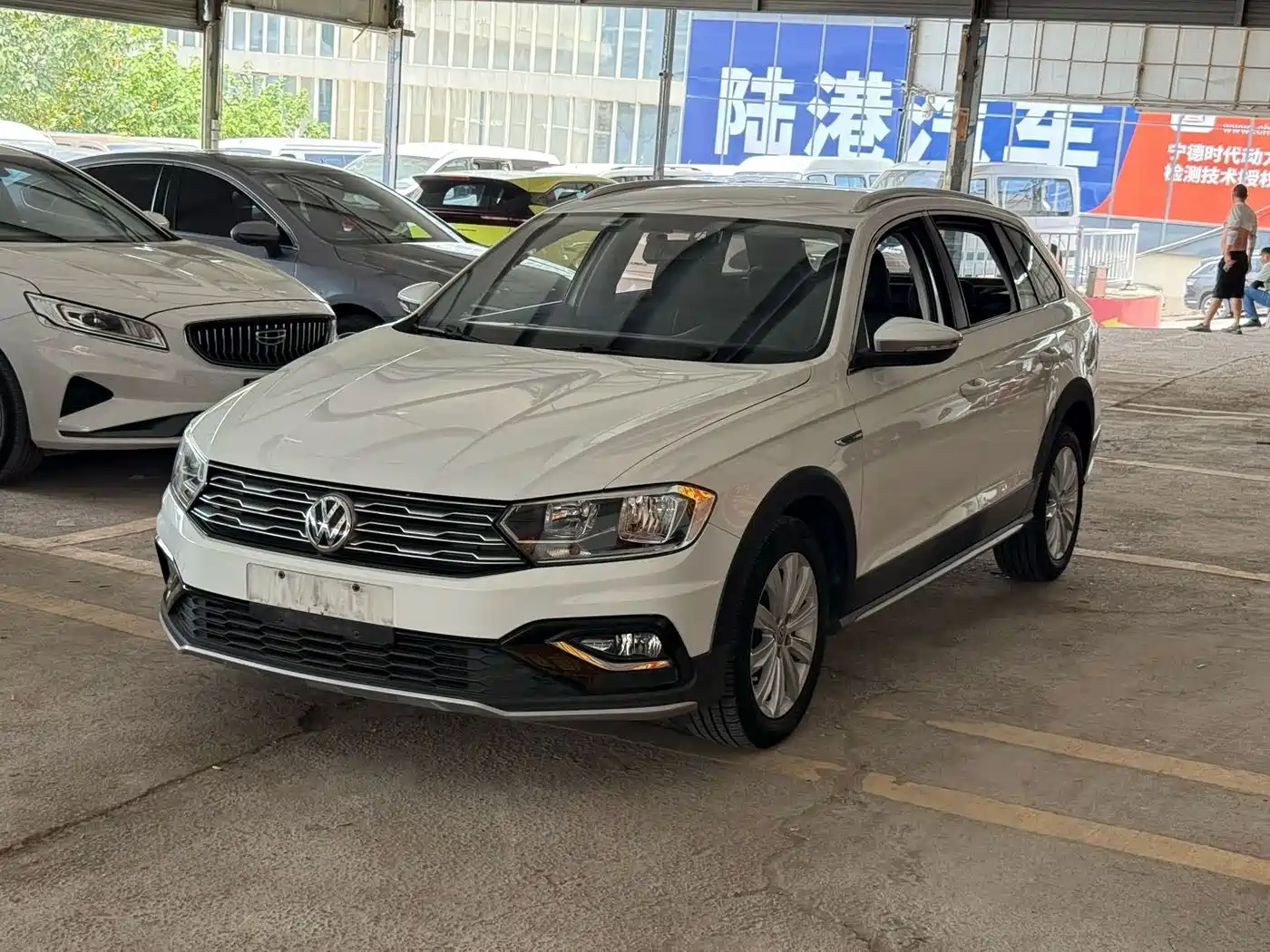 Volkswagen C-TREK 2018 2018 1.5L Auto Fashion Edition