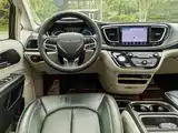 Фото 10 - Chrysler Pacifica PHEV