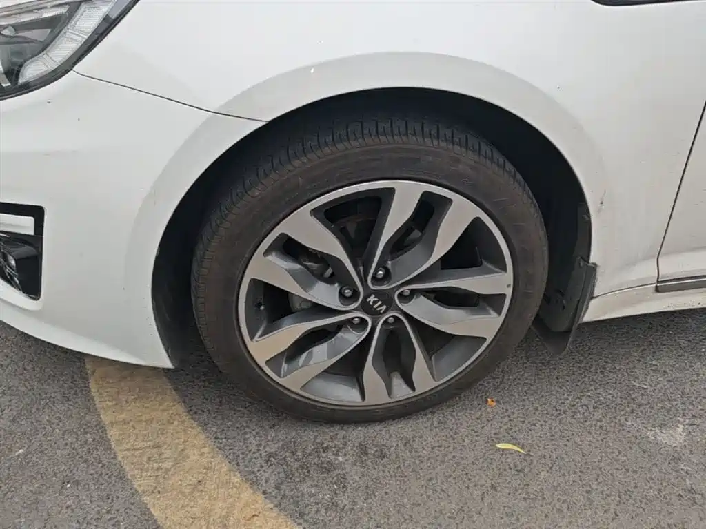 Kia K5 2015 2.0L Automatic Special фото 23