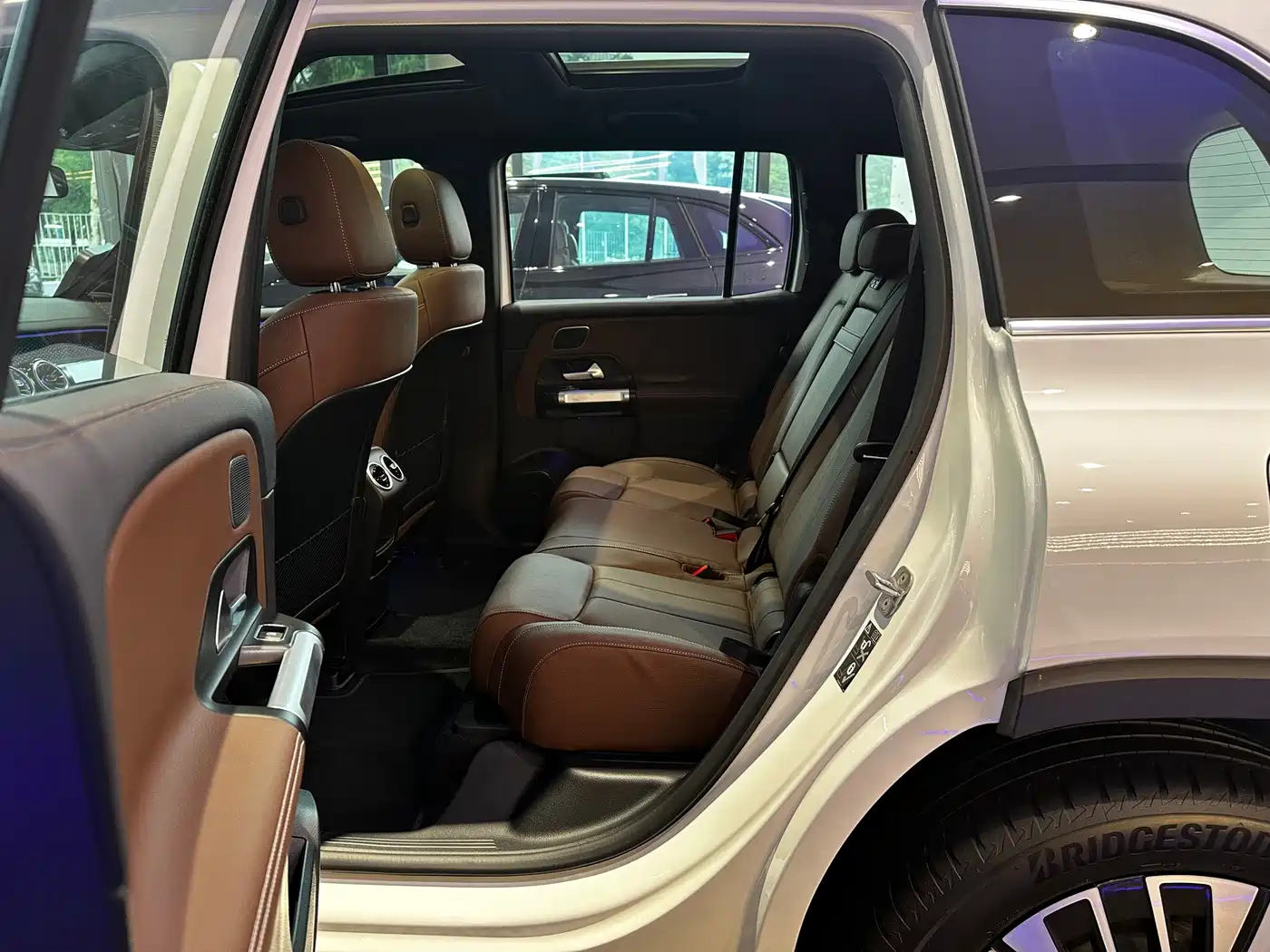 Mercedes-Benz EQB 2025 EQB 260 фото 8