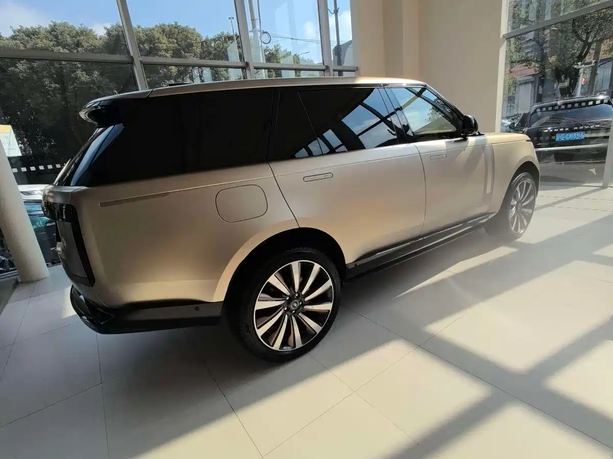 Land Rover Range Rover фото 12